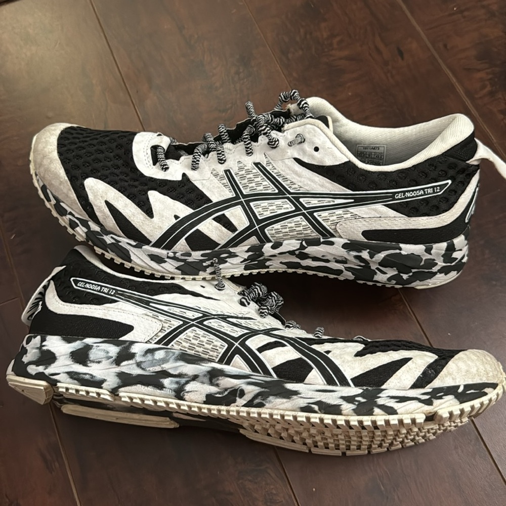 Asics Gel Noosa Tri 12 size 9.5